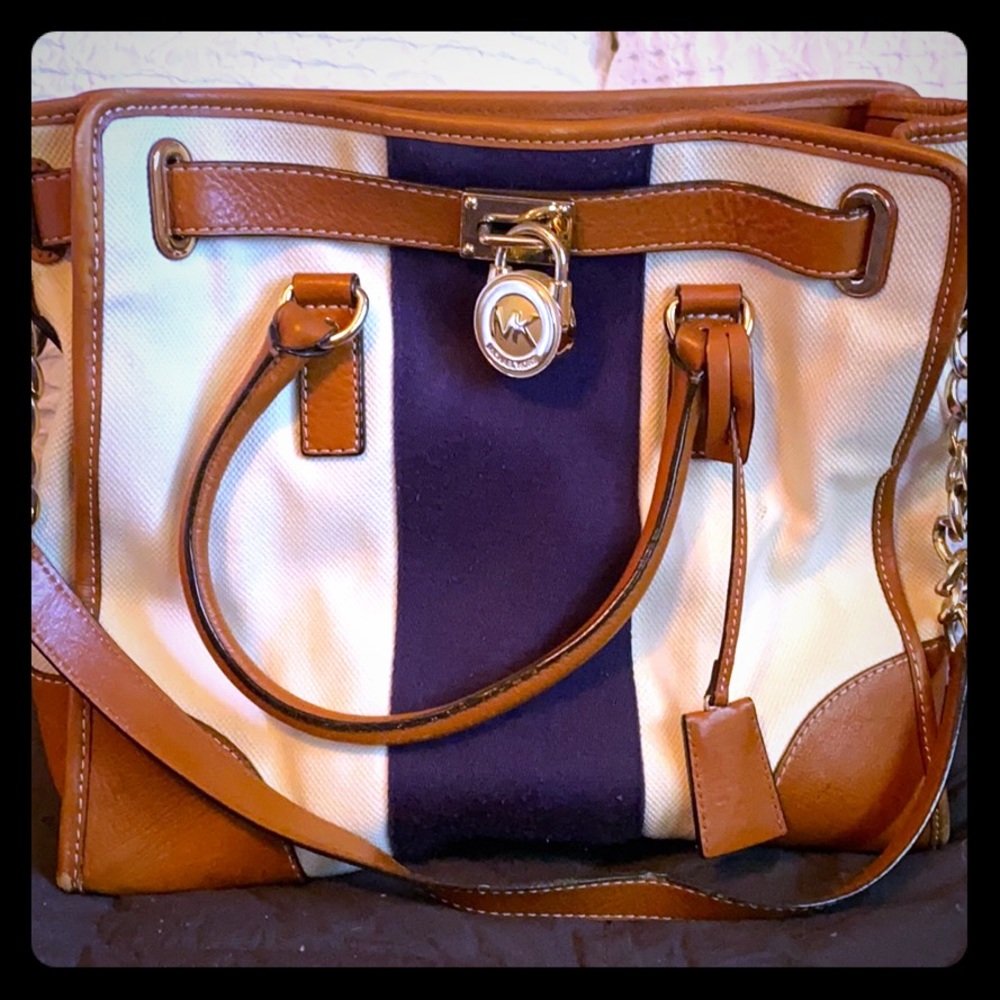 Michael Kors purse